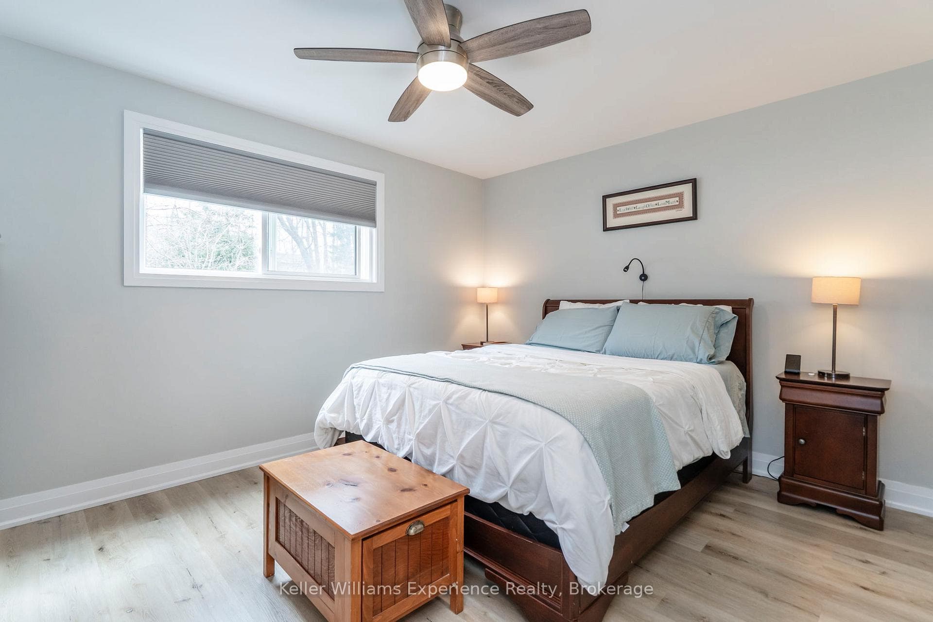 857 Victoria Street photo 26