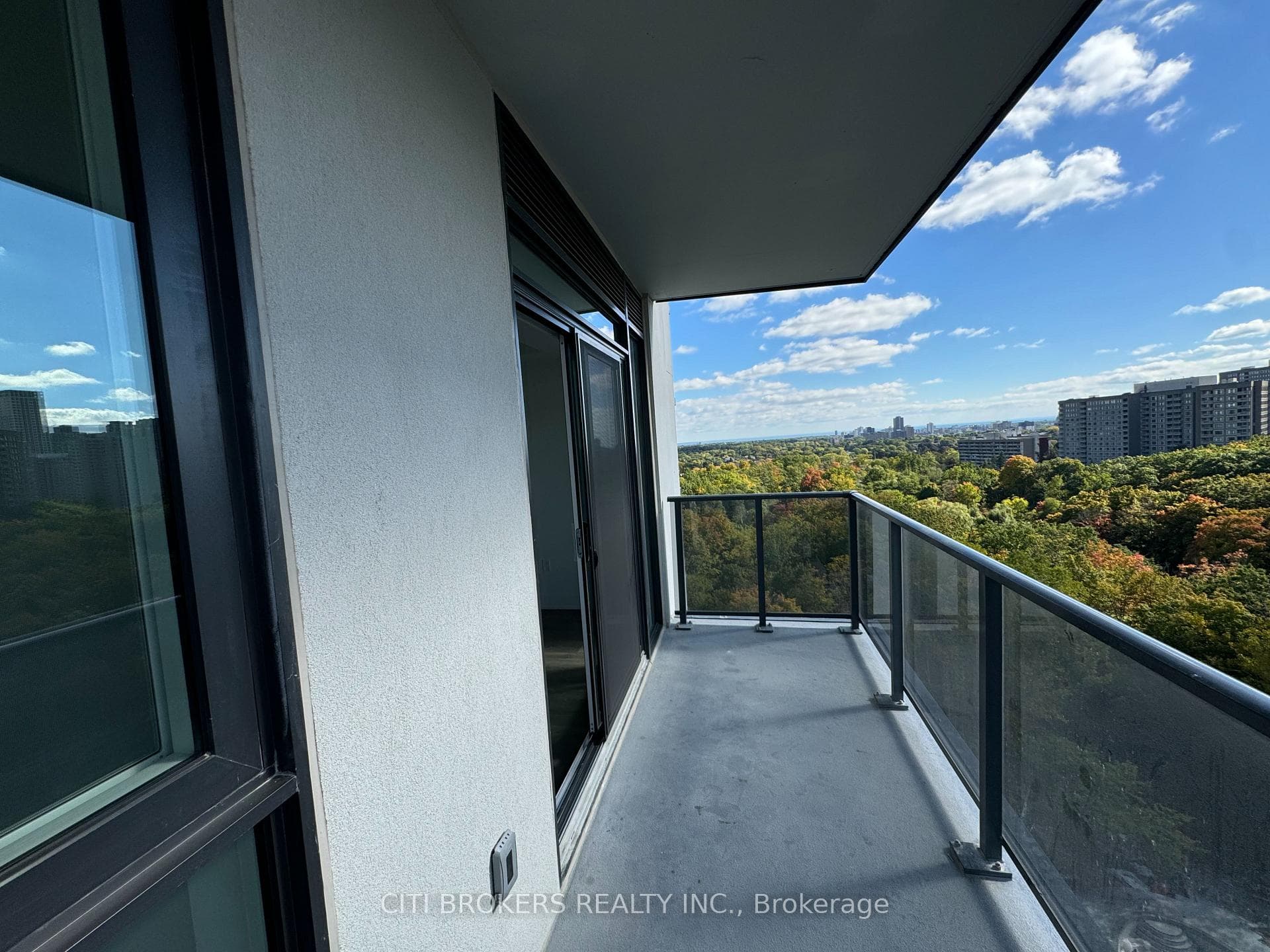 202 Burnhamthrope Road Unit 1103W photo 10