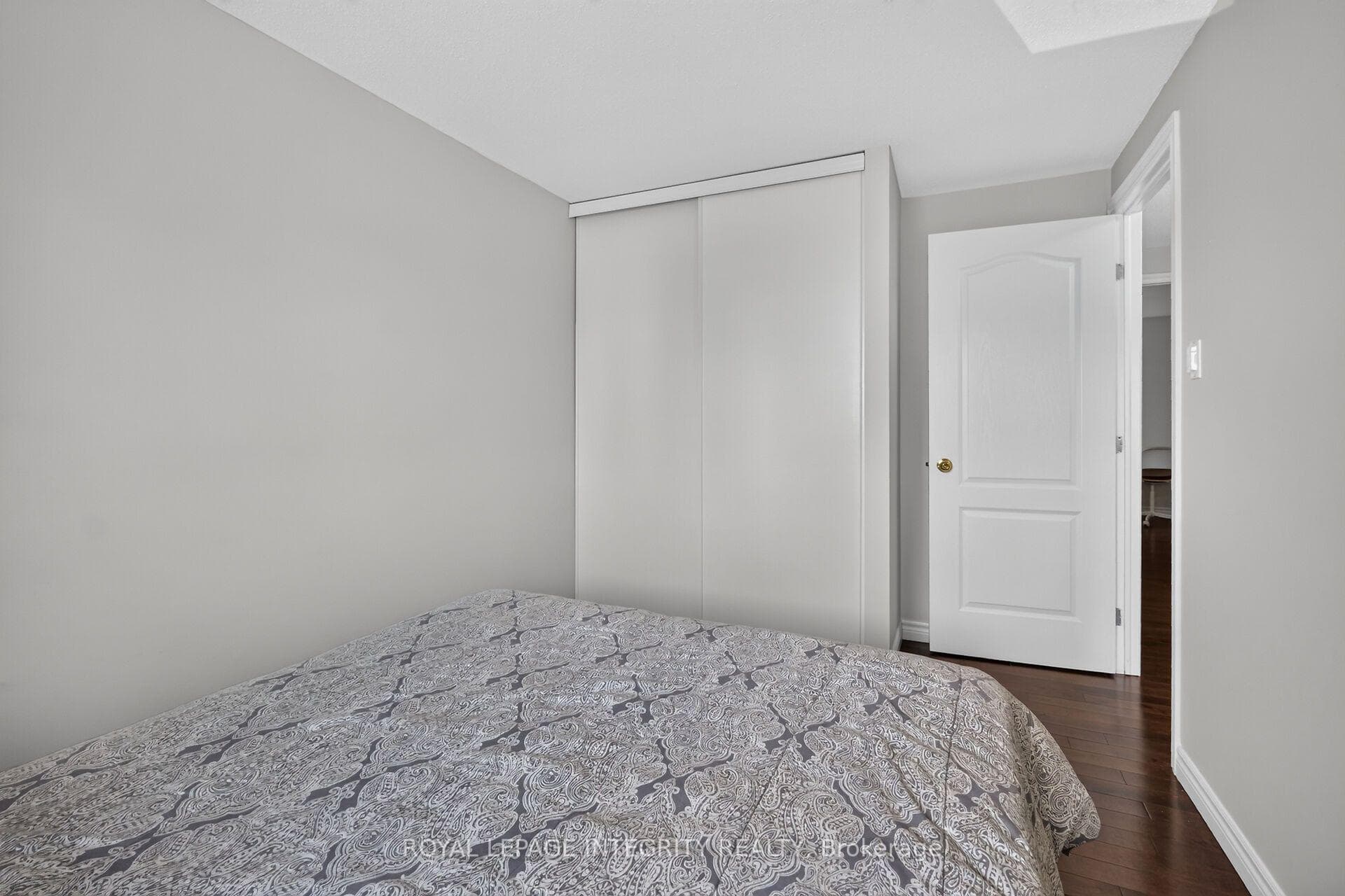 4356 Stella Crescent photo 27