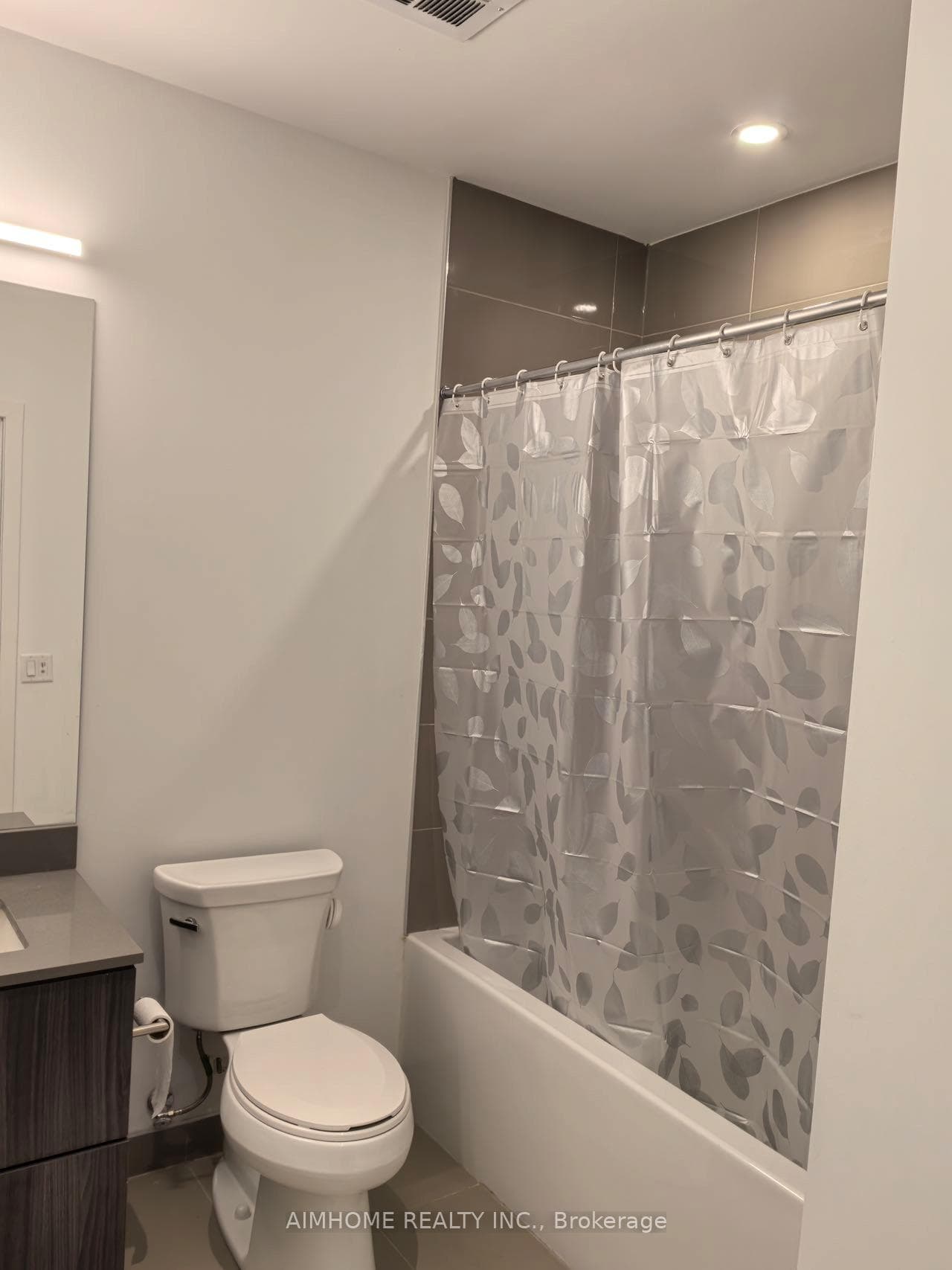 395 Bloor Street Unit 4509 photo 15