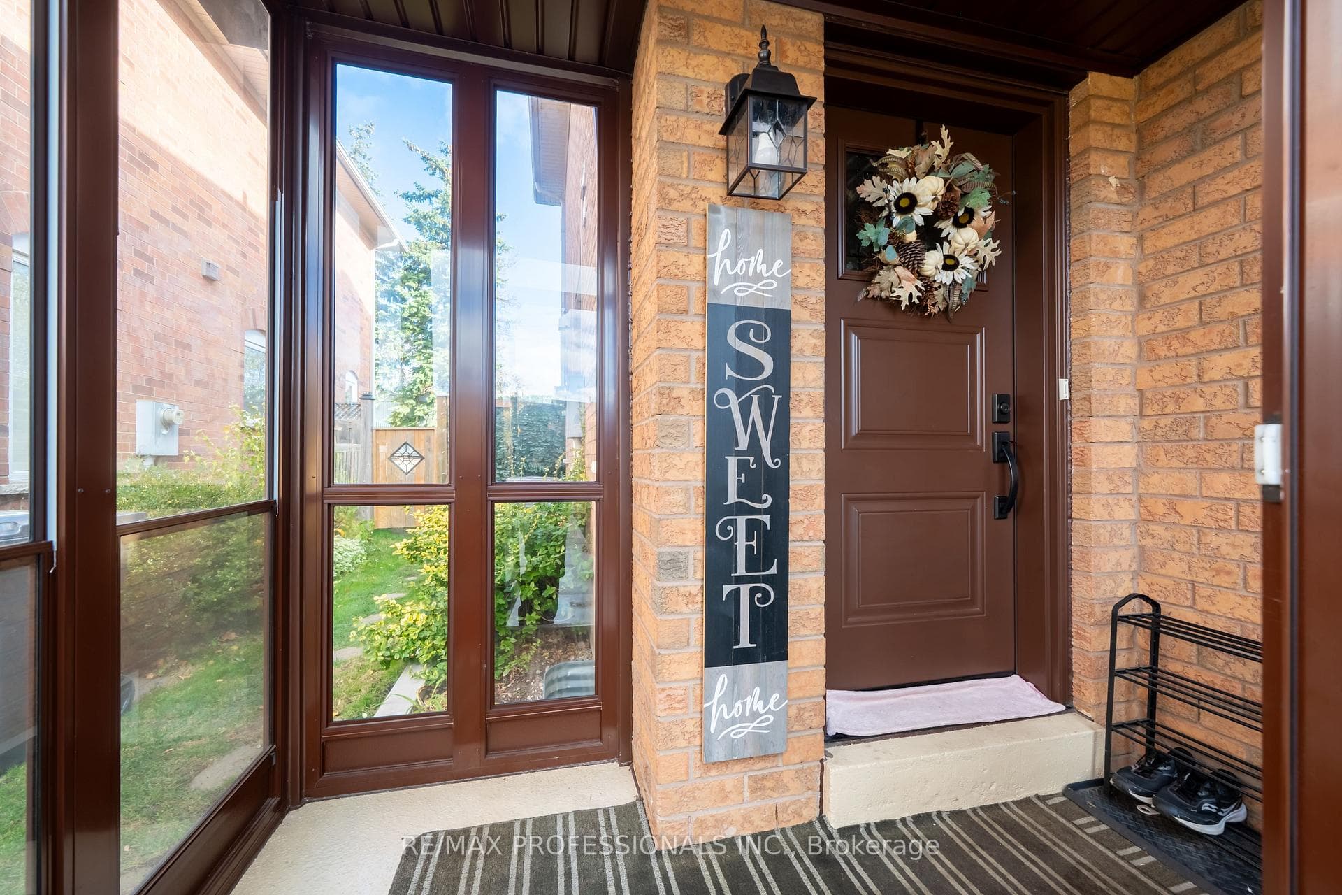 99 Desert Sand Drive photo 3