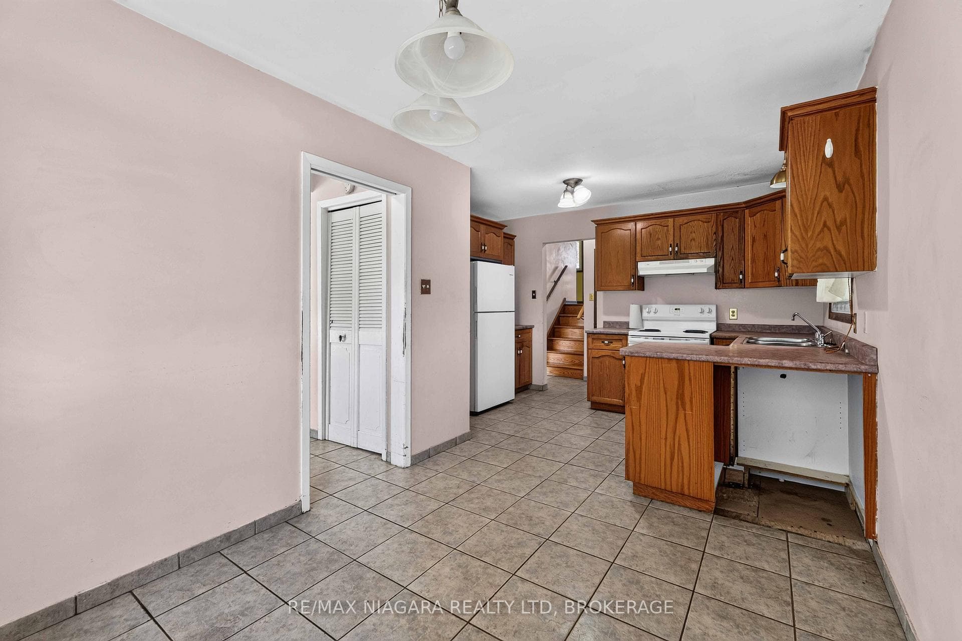 3440 St. Patrick Avenue photo 8