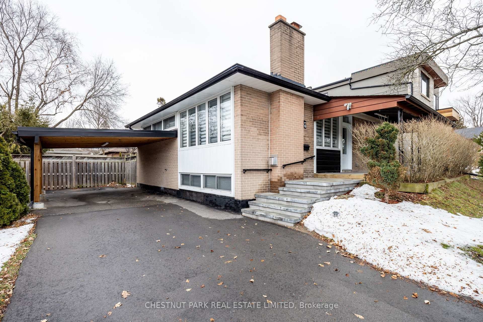 76 Berkinshaw Crescent photo 2