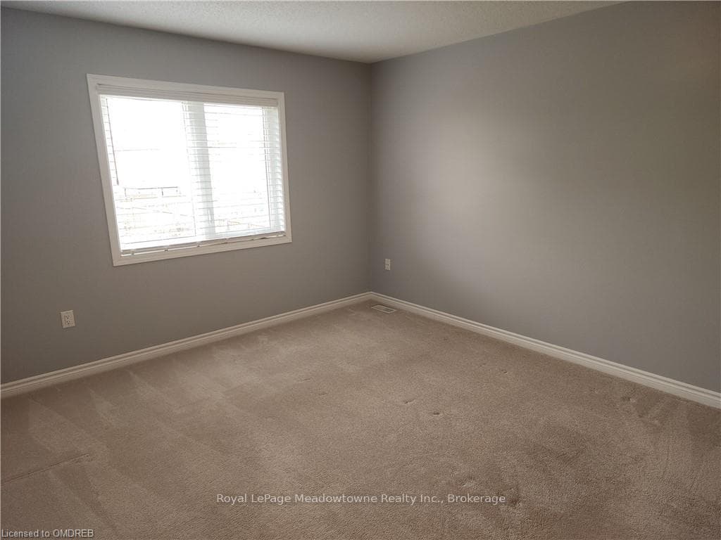 510 LAKING Terrace photo 10