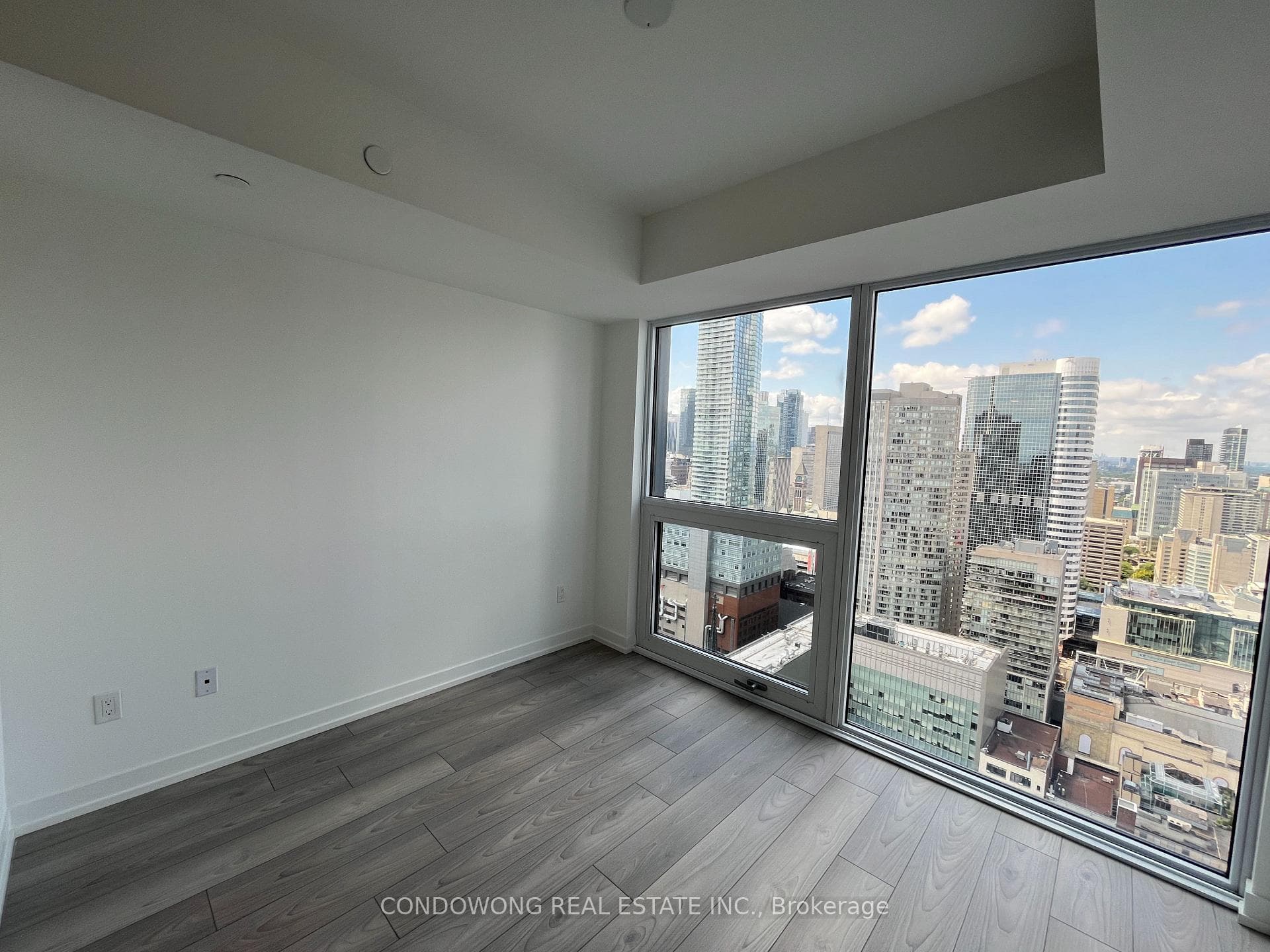 82 Dalhousie Street Unit 4010 photo 8