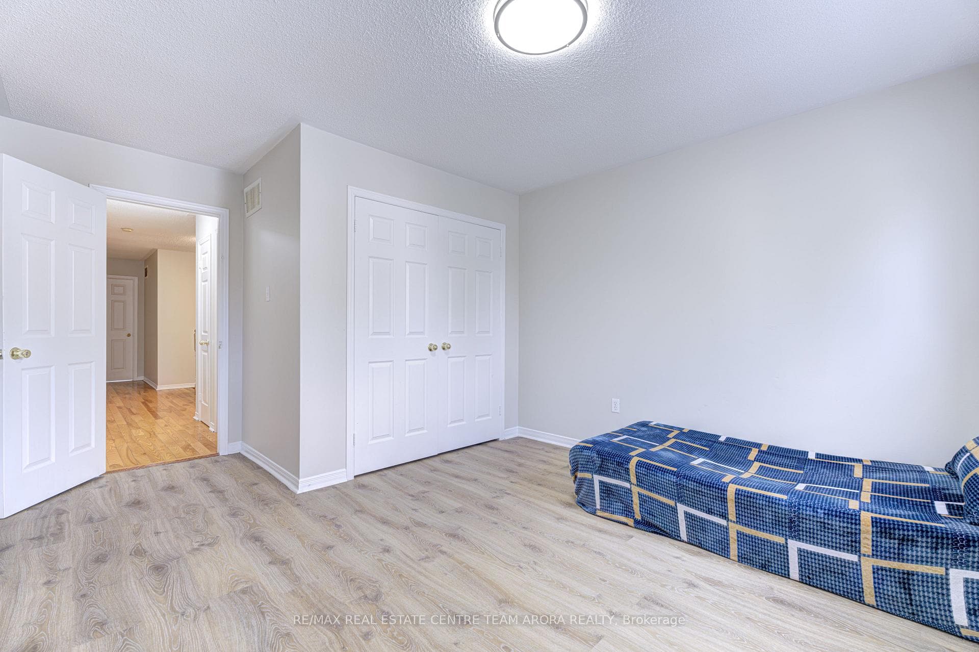 29 Canarvan Court photo 24