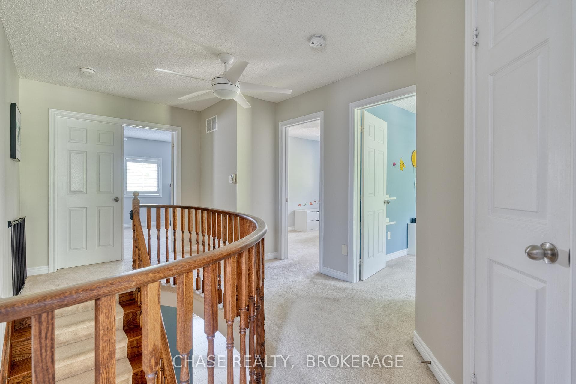 83 LIVINGSTONE Drive photo 22