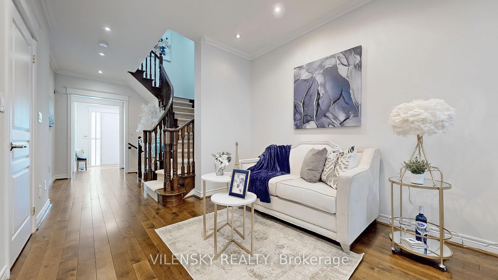 134 Southvale Drive photo 5