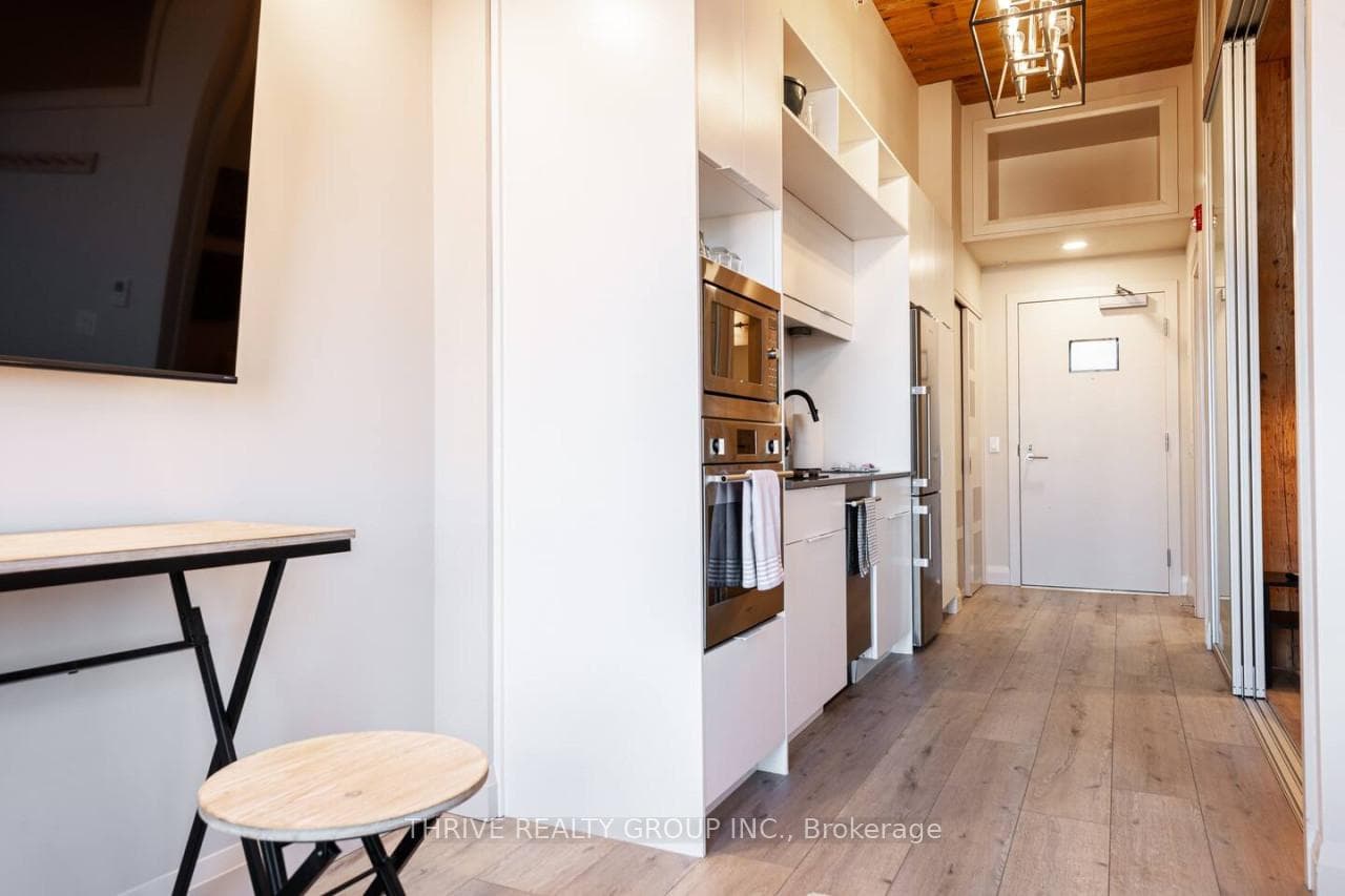 245 Downie Street Unit 304 photo 15