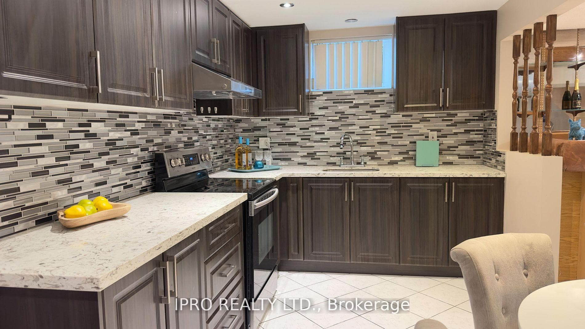 487 Cullen Avenue photo 29