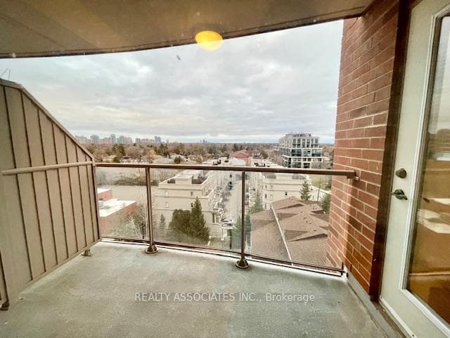 2 Clairtrell Road Unit 912 photo 12