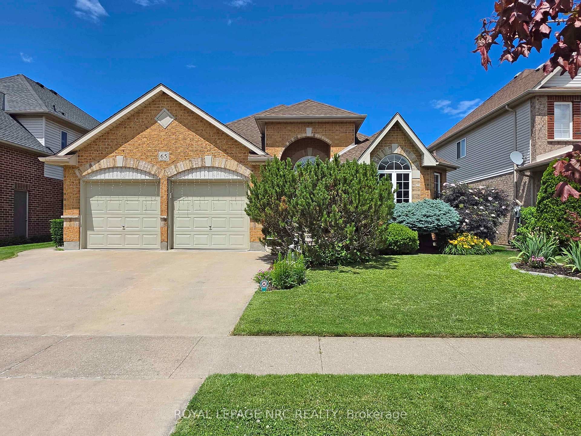 65 MCCAFFERY Crescent photo 1