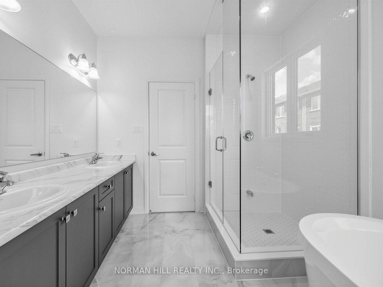 36 Guildhouse Drive photo 29