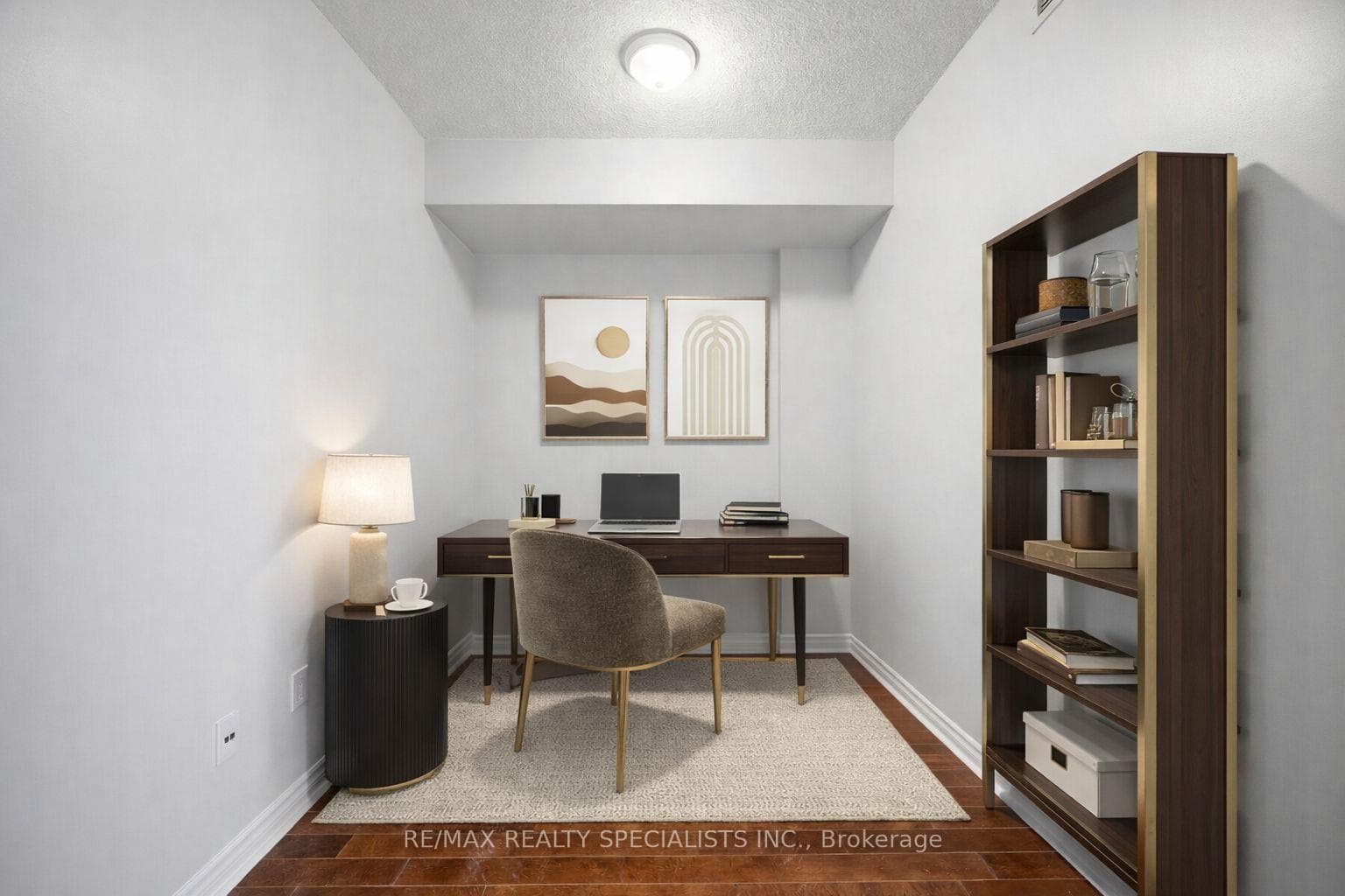 385 Prince Of Wales Drive Unit 520 photo 4