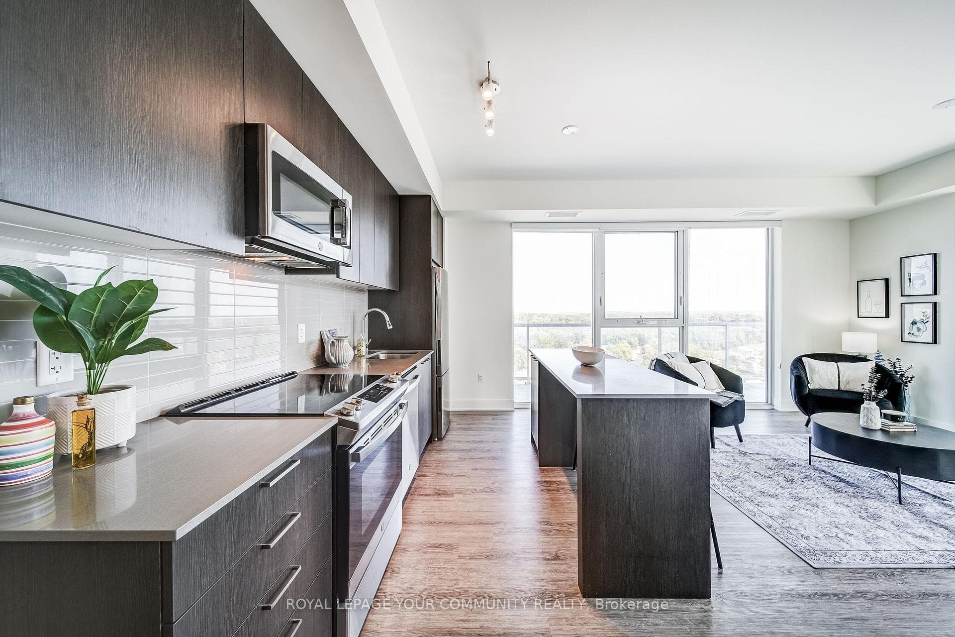 185 Deerfield Road Unit 1110 photo 17