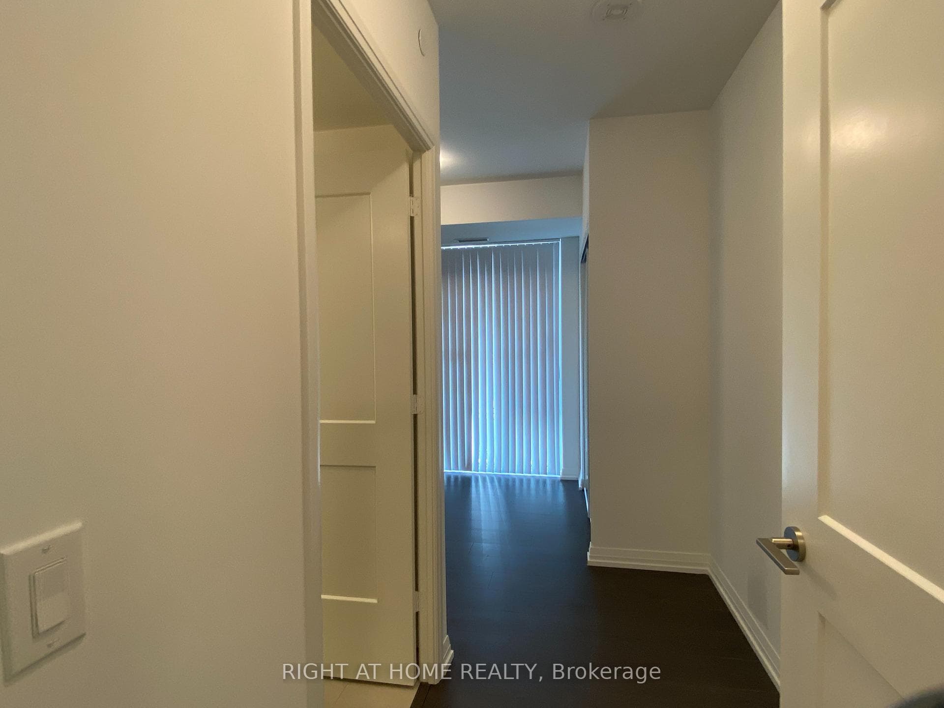 8 widmer Street Unit 2205 photo 18
