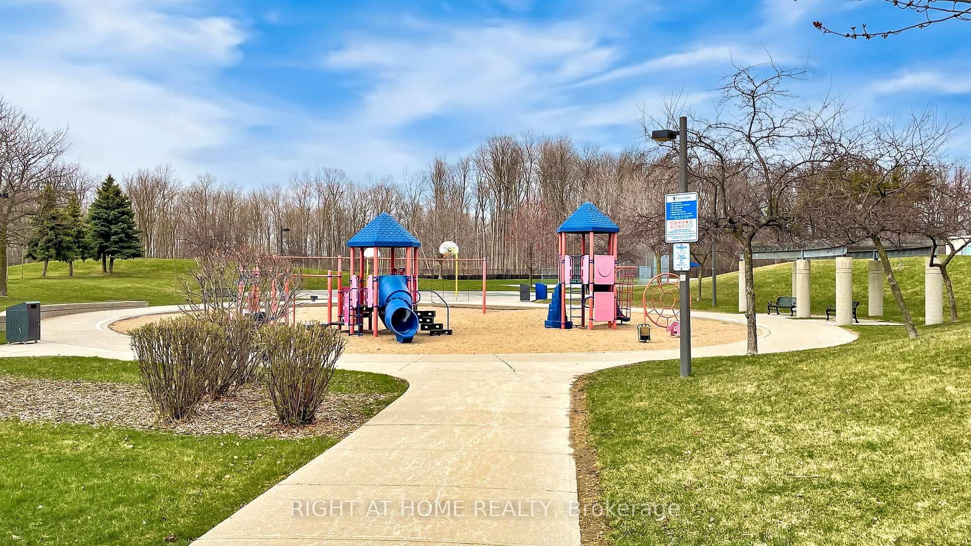 12 Signet Way photo 37