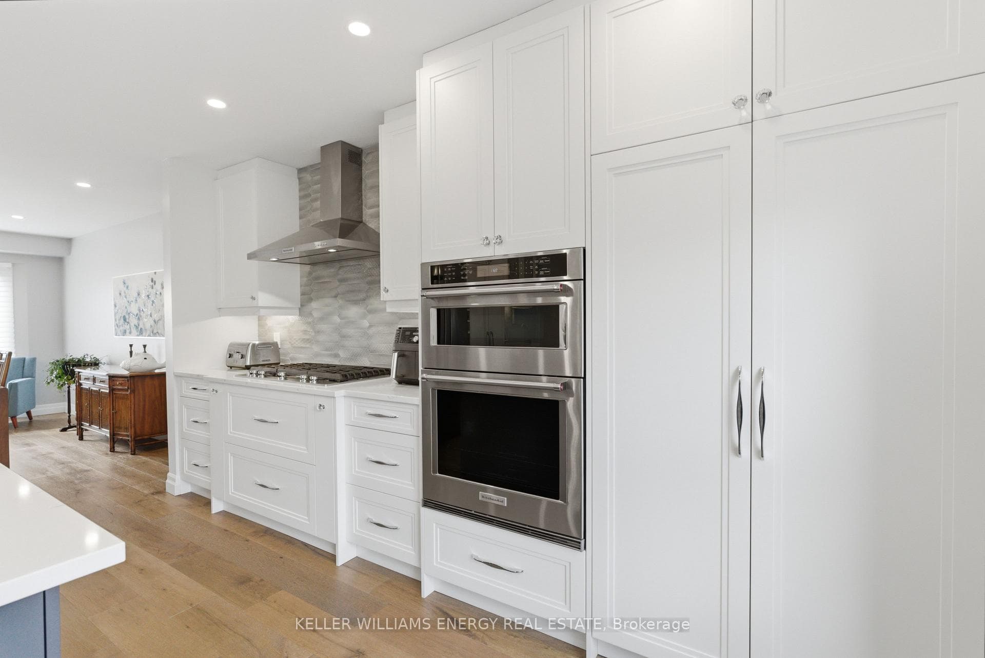 34 Lumsden Crescent photo 8