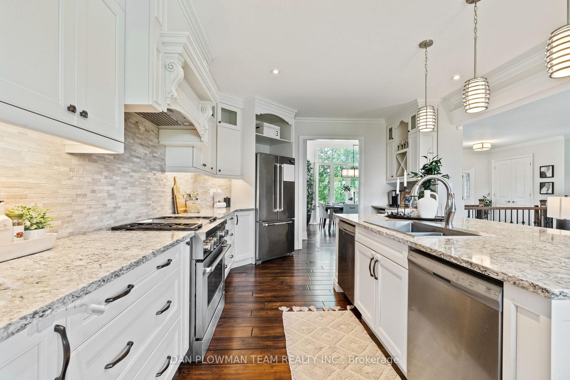 2 Castle Harbour Drive photo 10
