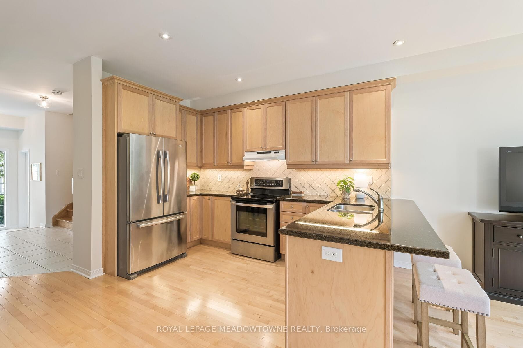 48 Goldham Way photo 10
