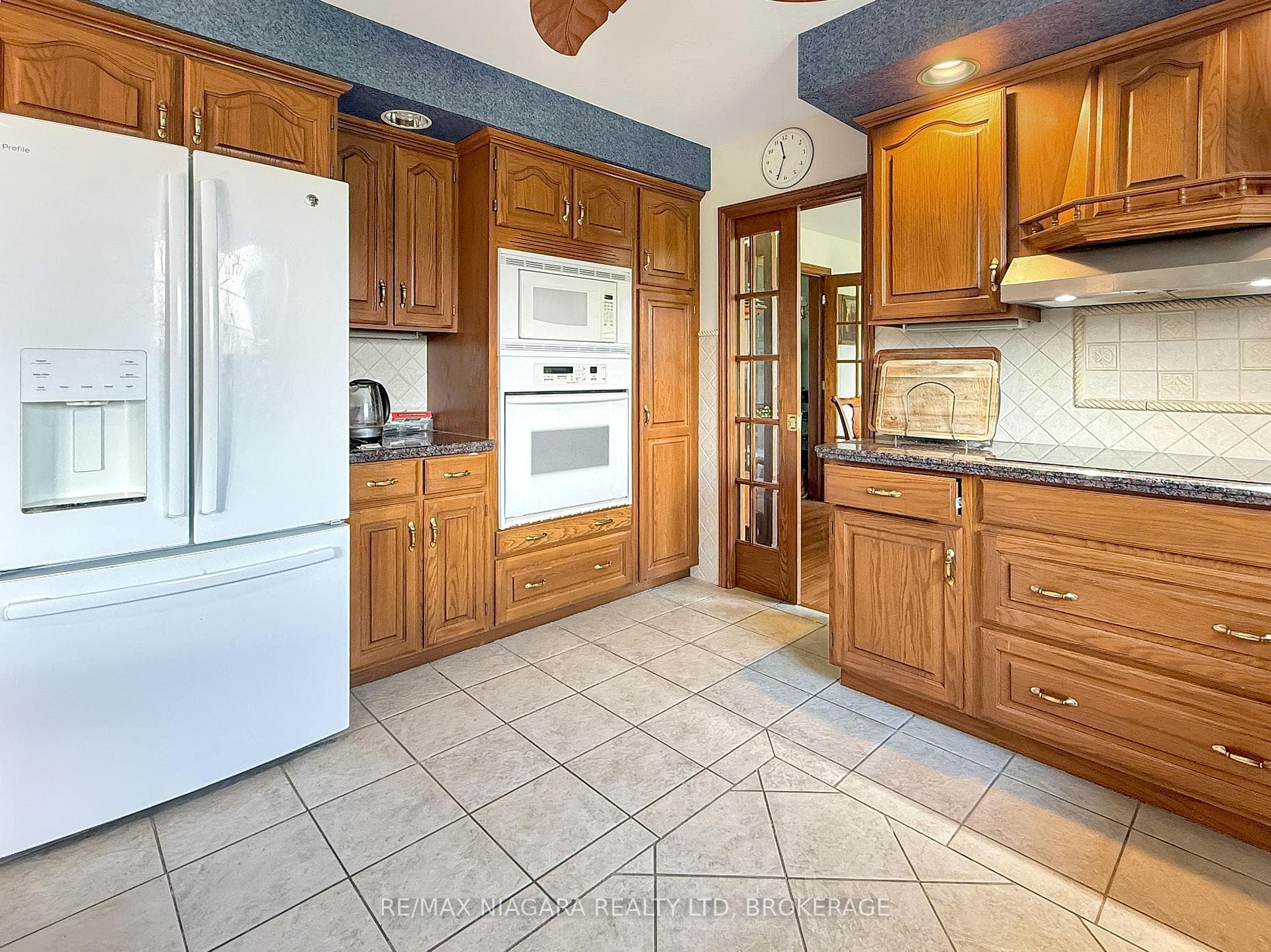 430 Gorham Road photo 9