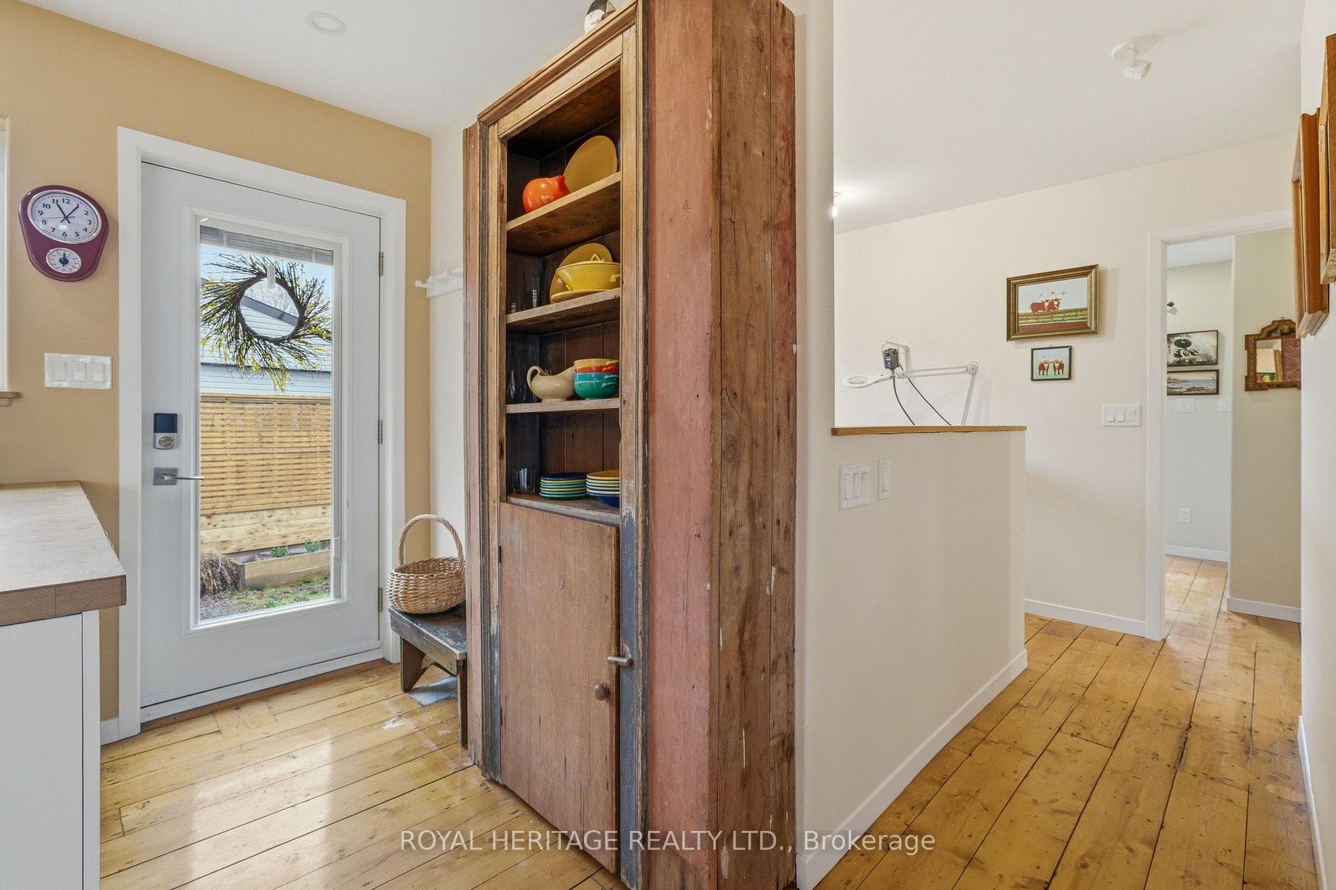 2 Langdon Avenue photo 8