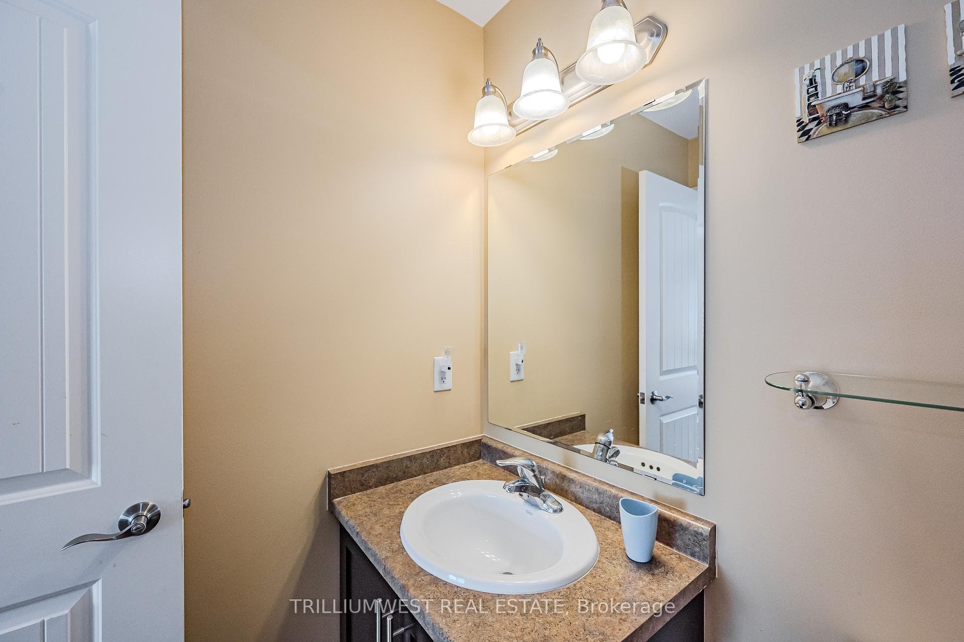30 Katemore Drive photo 9
