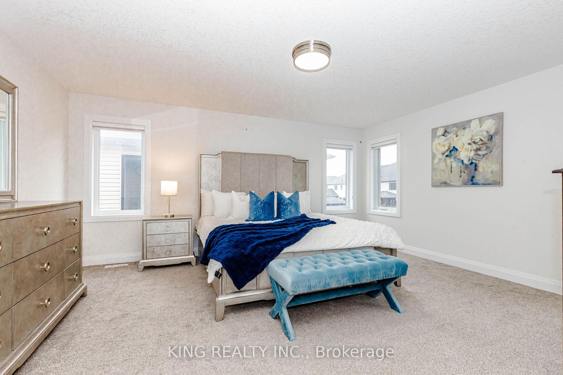 4091 CAMPBELL Street photo 27