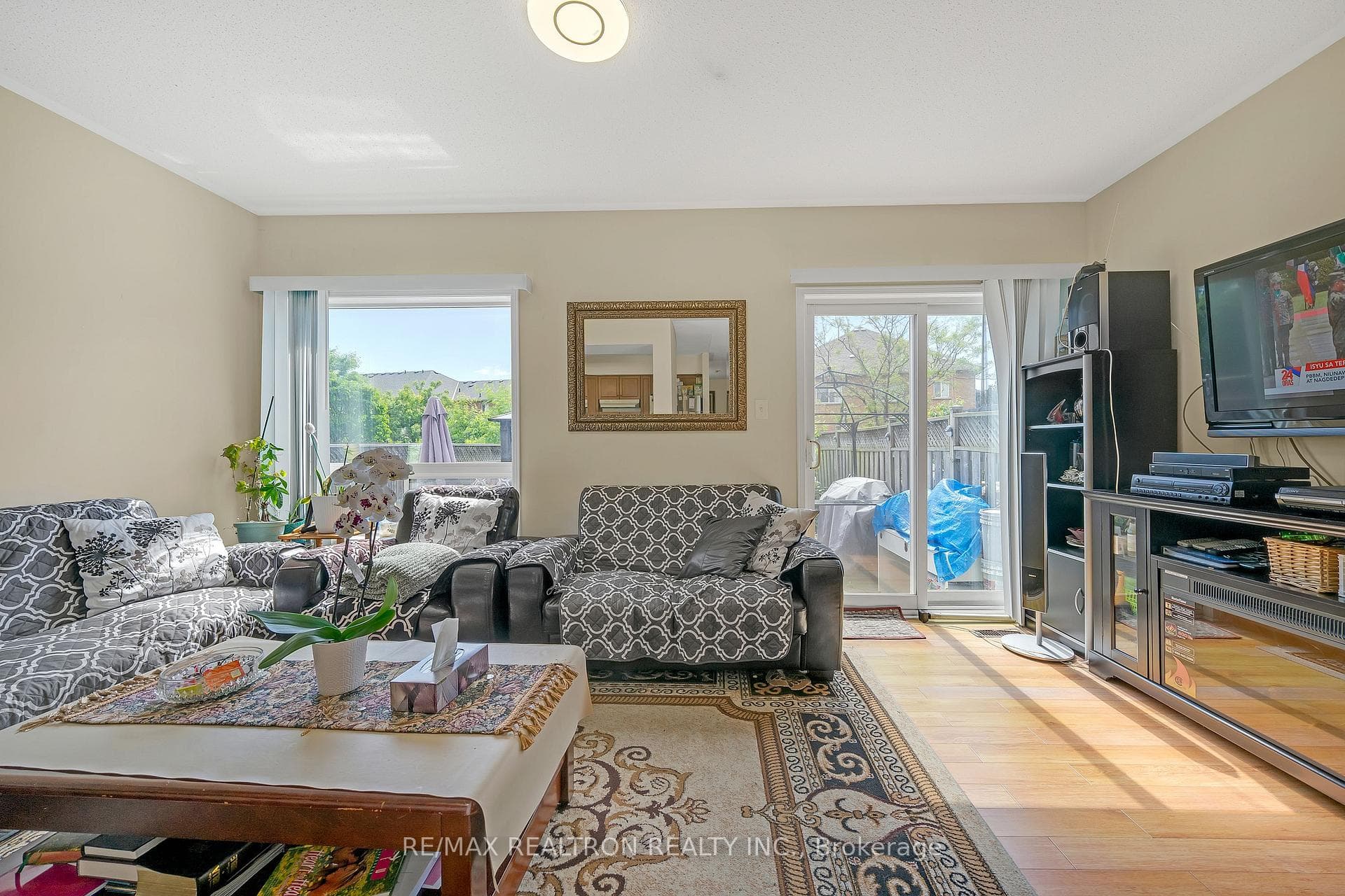 85 Sweetriver Boulevard photo 14