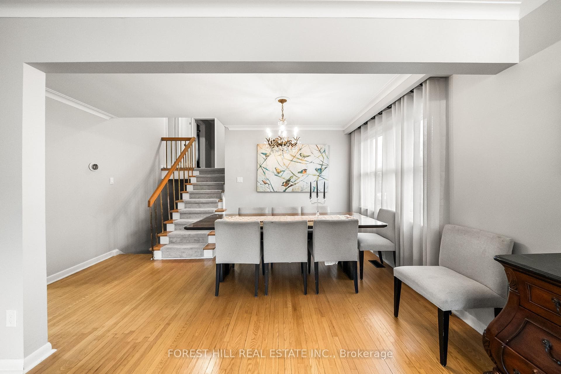 1 Henderson Avenue photo 9