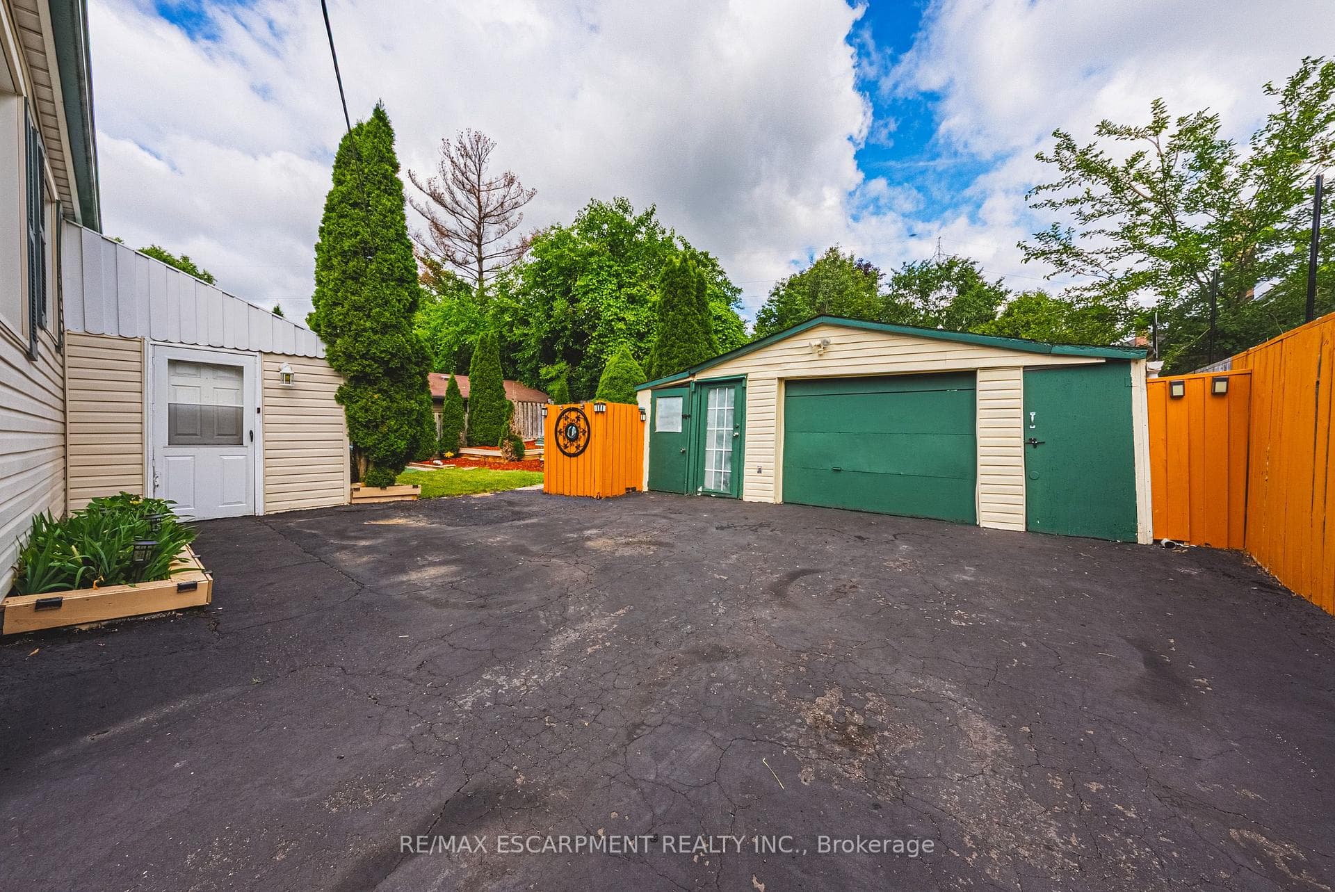 2345 Gibbon Street photo 41