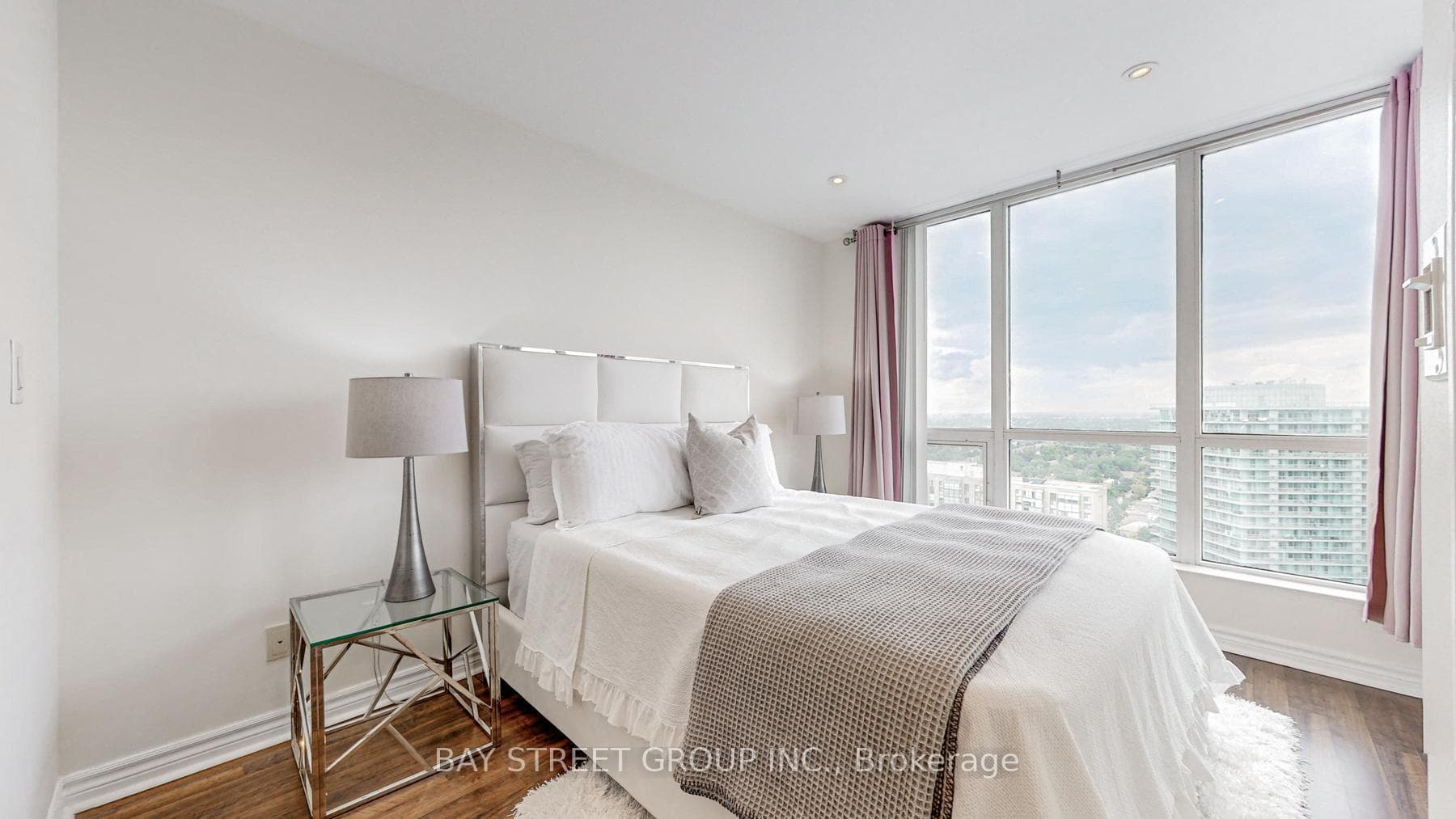 18 Holmes Avenue Unit 2408 photo 23