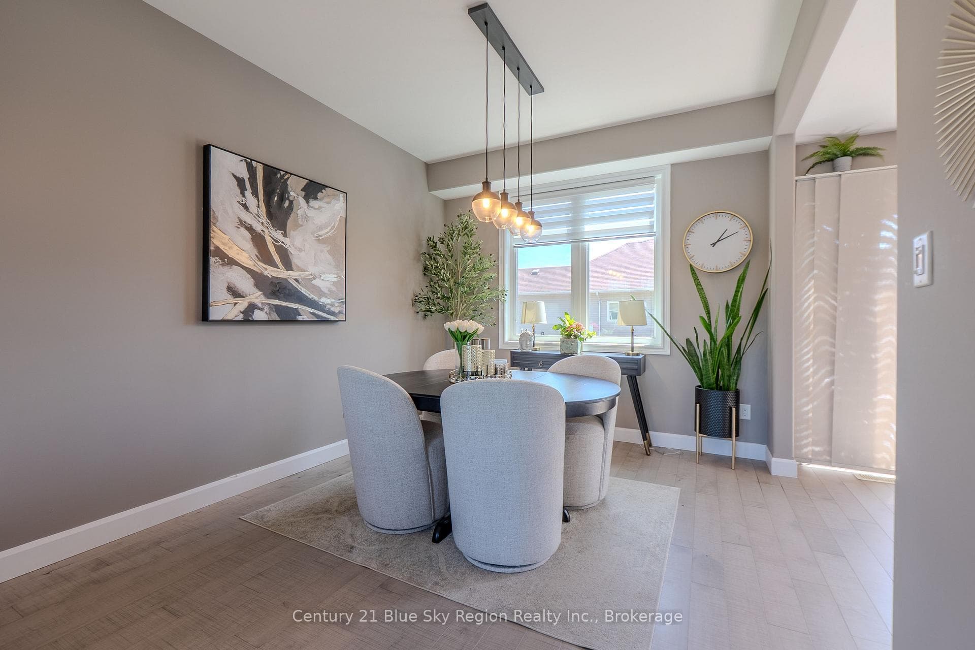 493 Norman Avenue photo 22
