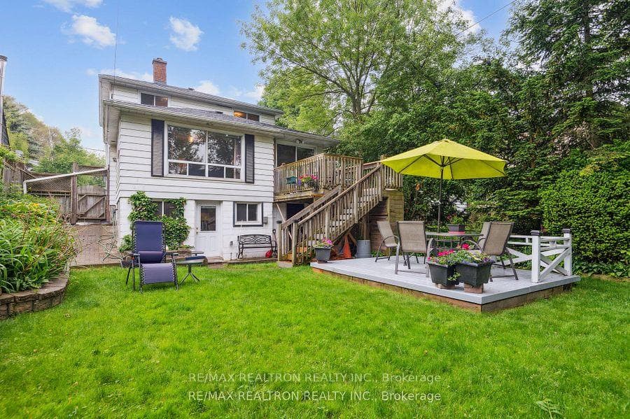 24 Neilson Avenue photo 3