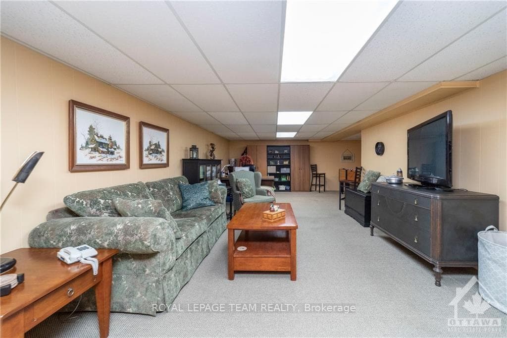 19 RUTHERFORD Crescent photo 26
