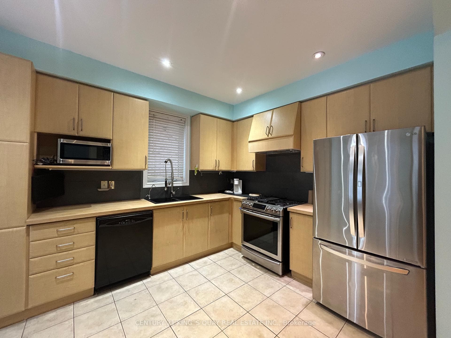 64 Innisvale Drive photo 10