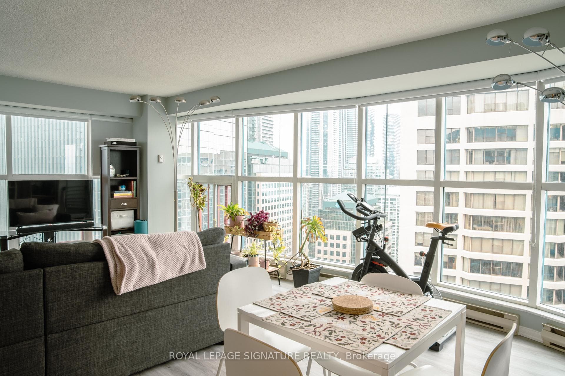 77 Harbour Square Unit 3602 photo 8