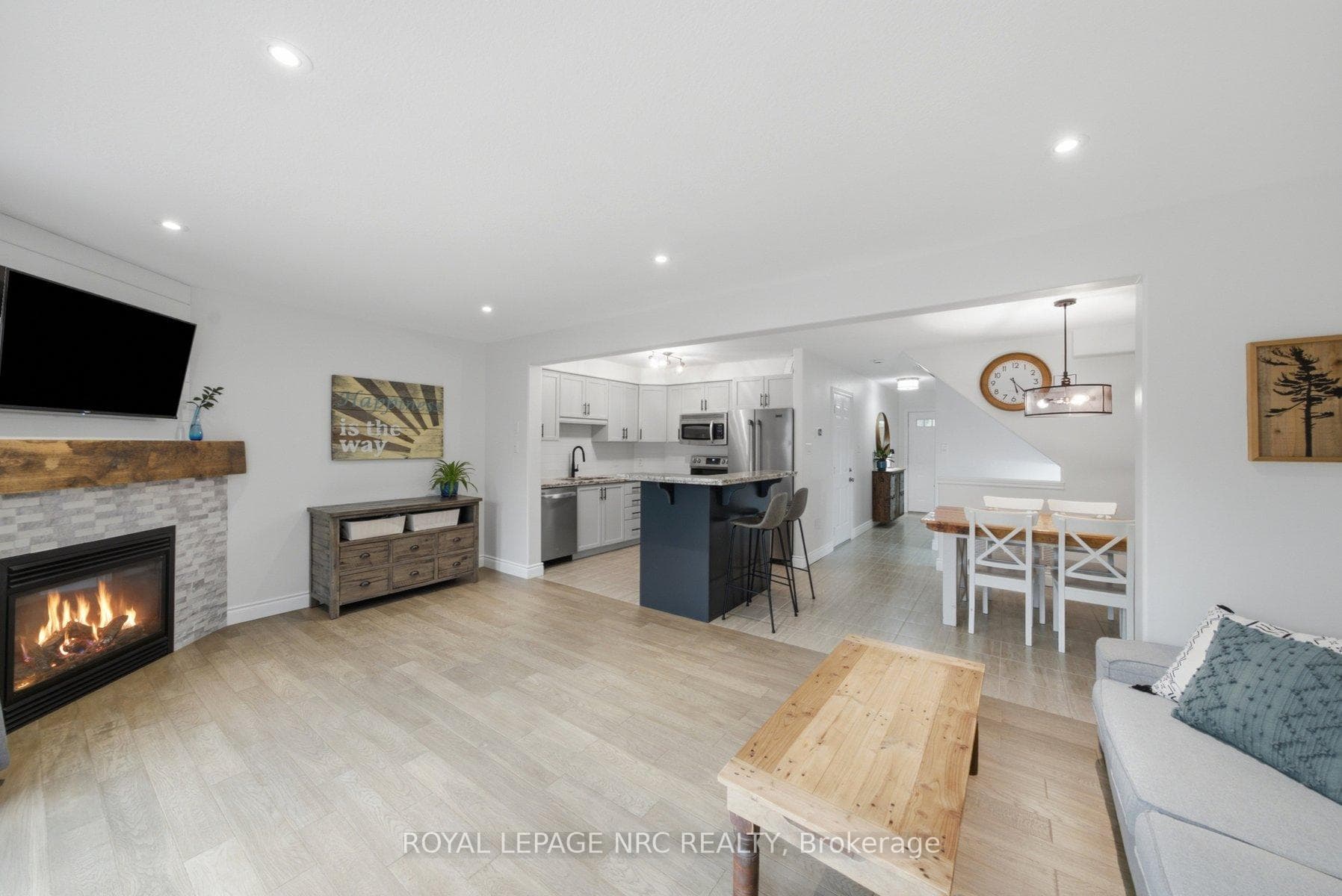 4873 Adam Court photo 20
