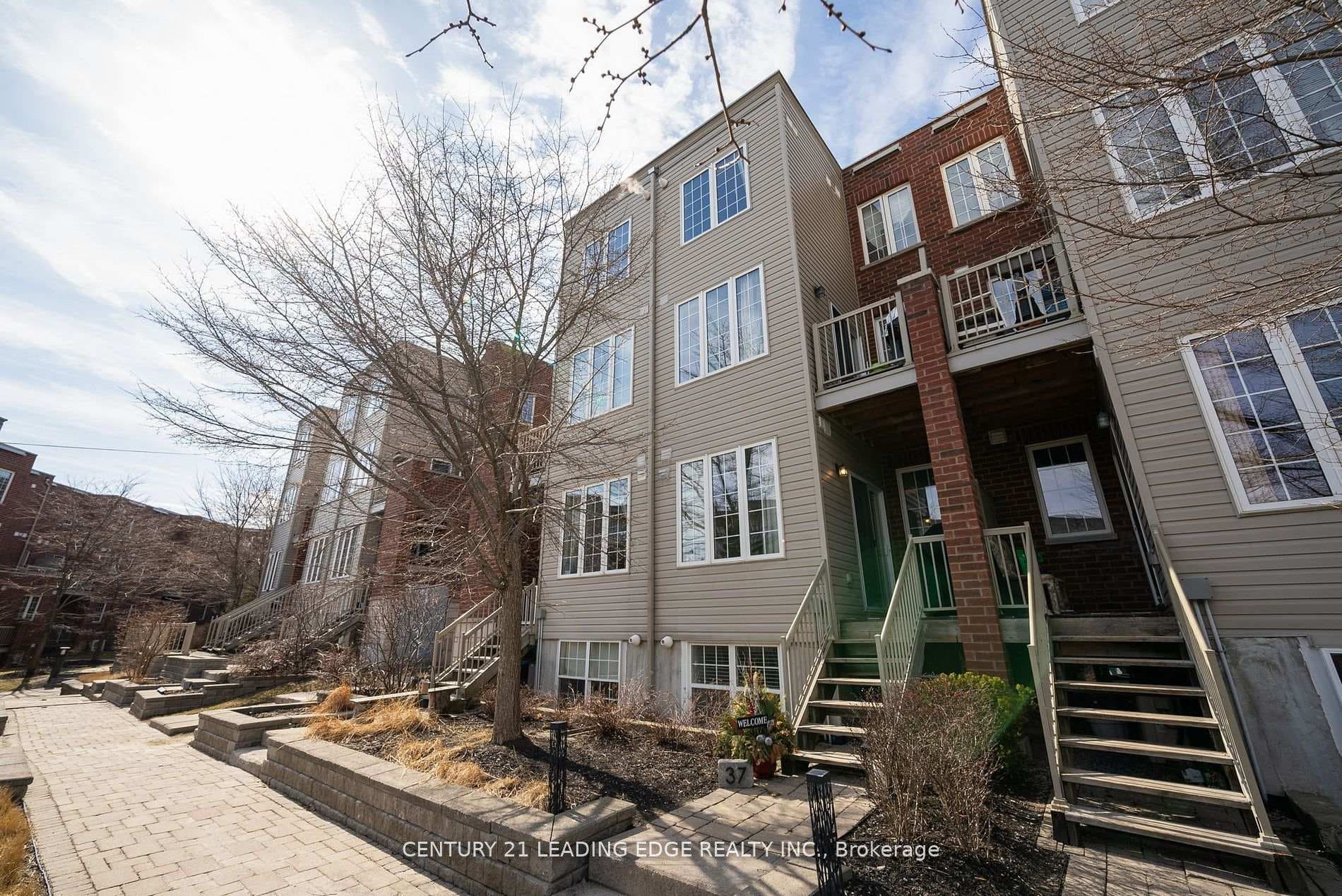 4697 Kingston Road Unit 37 photo 2