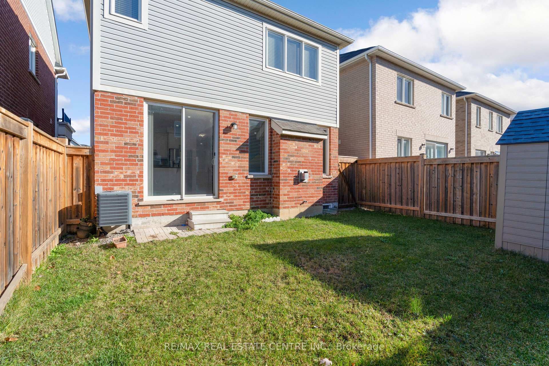 1516 Farmstead Drive photo 33