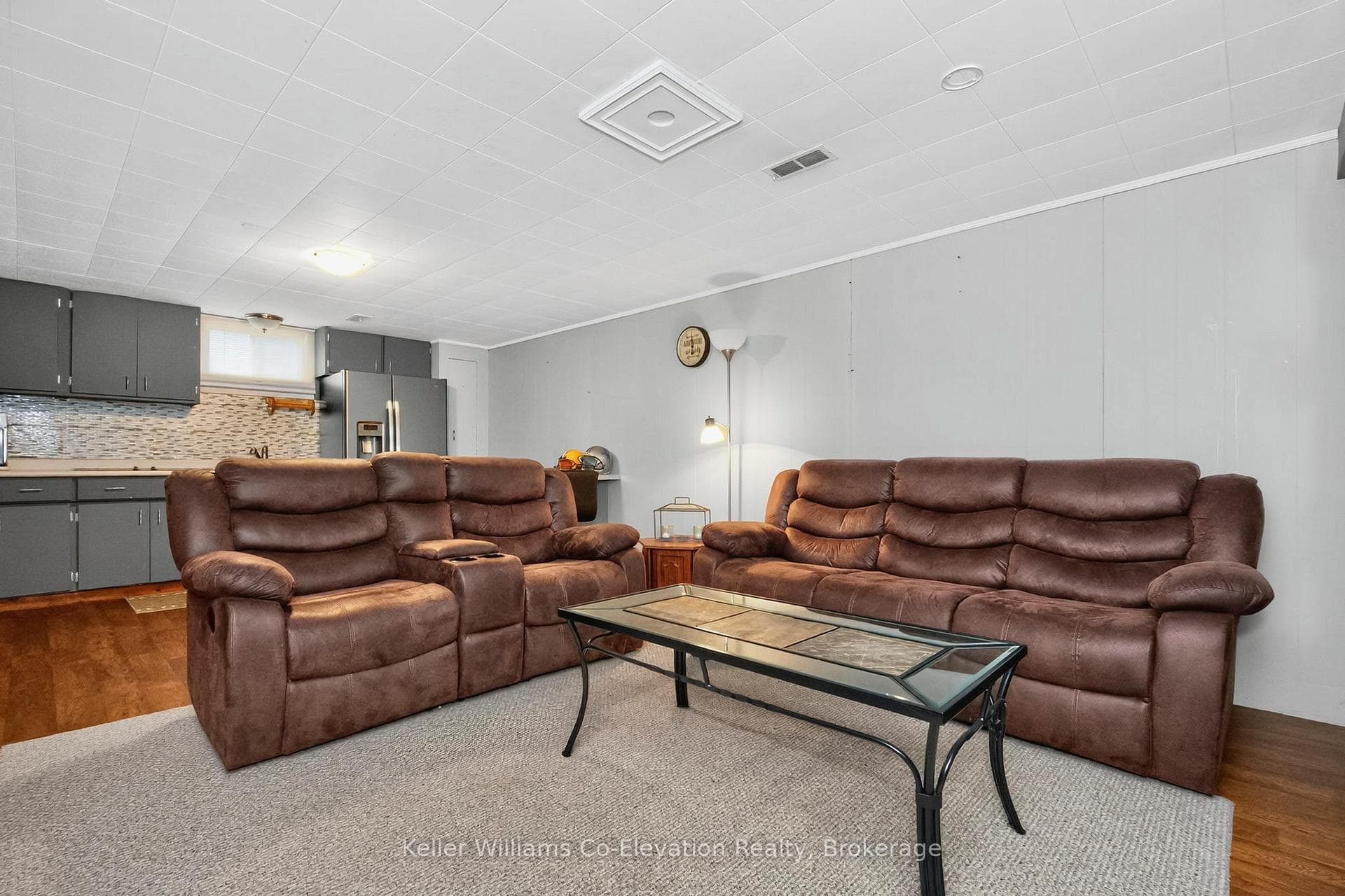 768 Bay Street photo 21