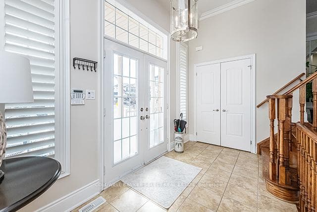 71 Silvervalley Drive photo 3