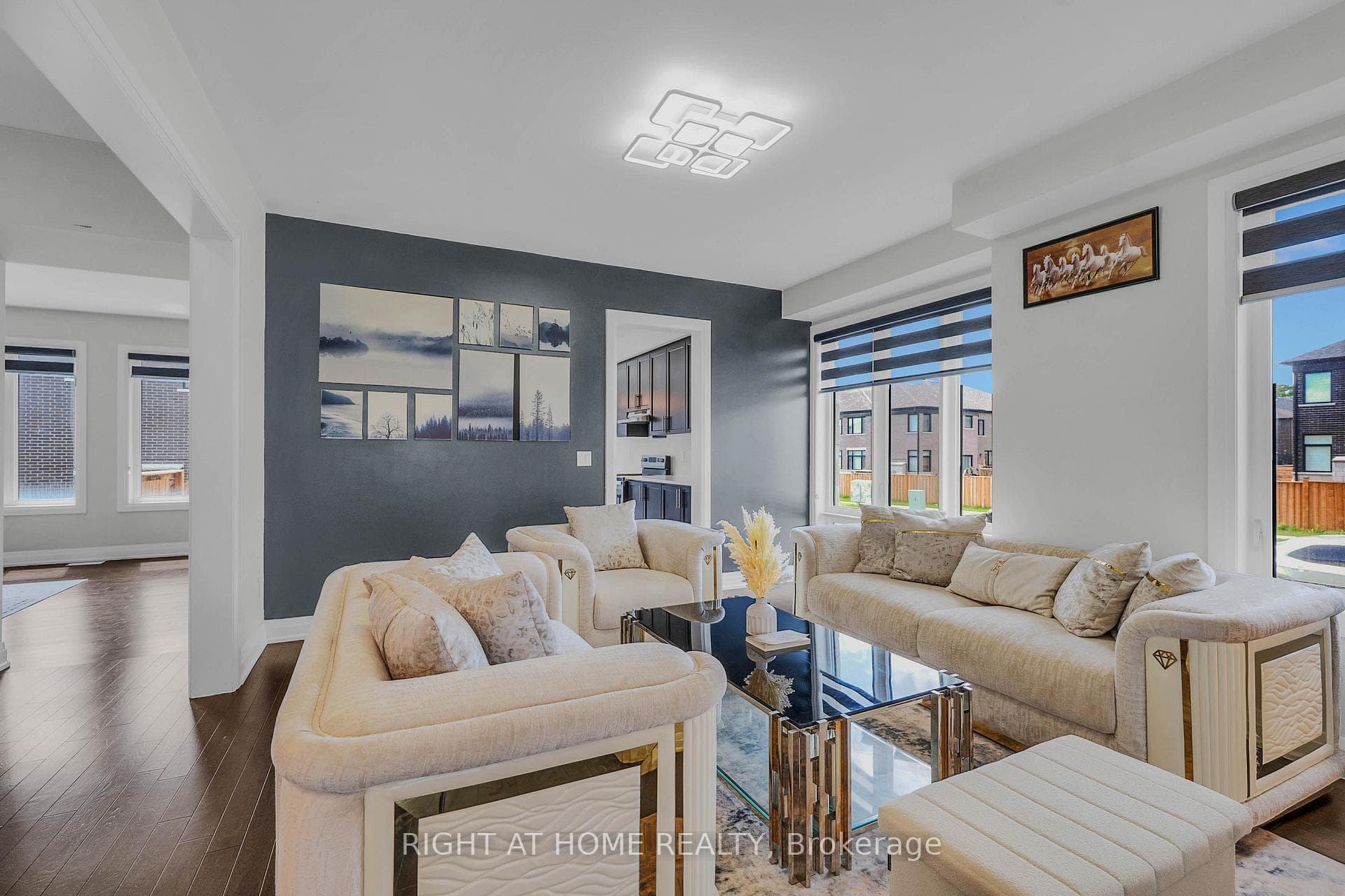 1104 Edinburgh Drive photo 17
