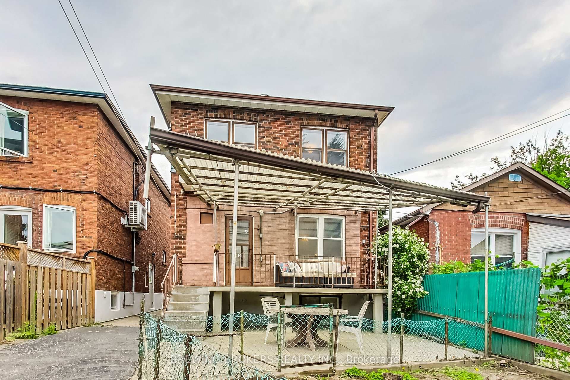 246 Atlas Avenue photo 36