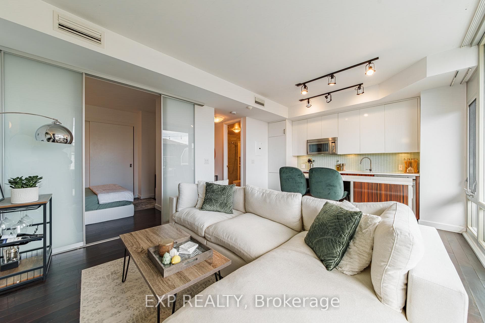 201 Parkdale Avenue Unit 308 photo 10