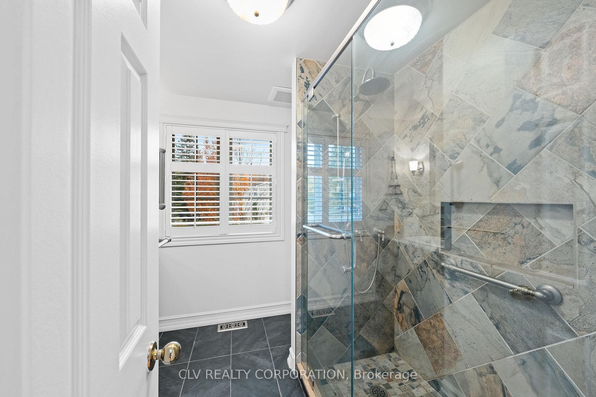 Bathroom 3 Piece