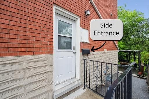 274 Erb Street photo 34