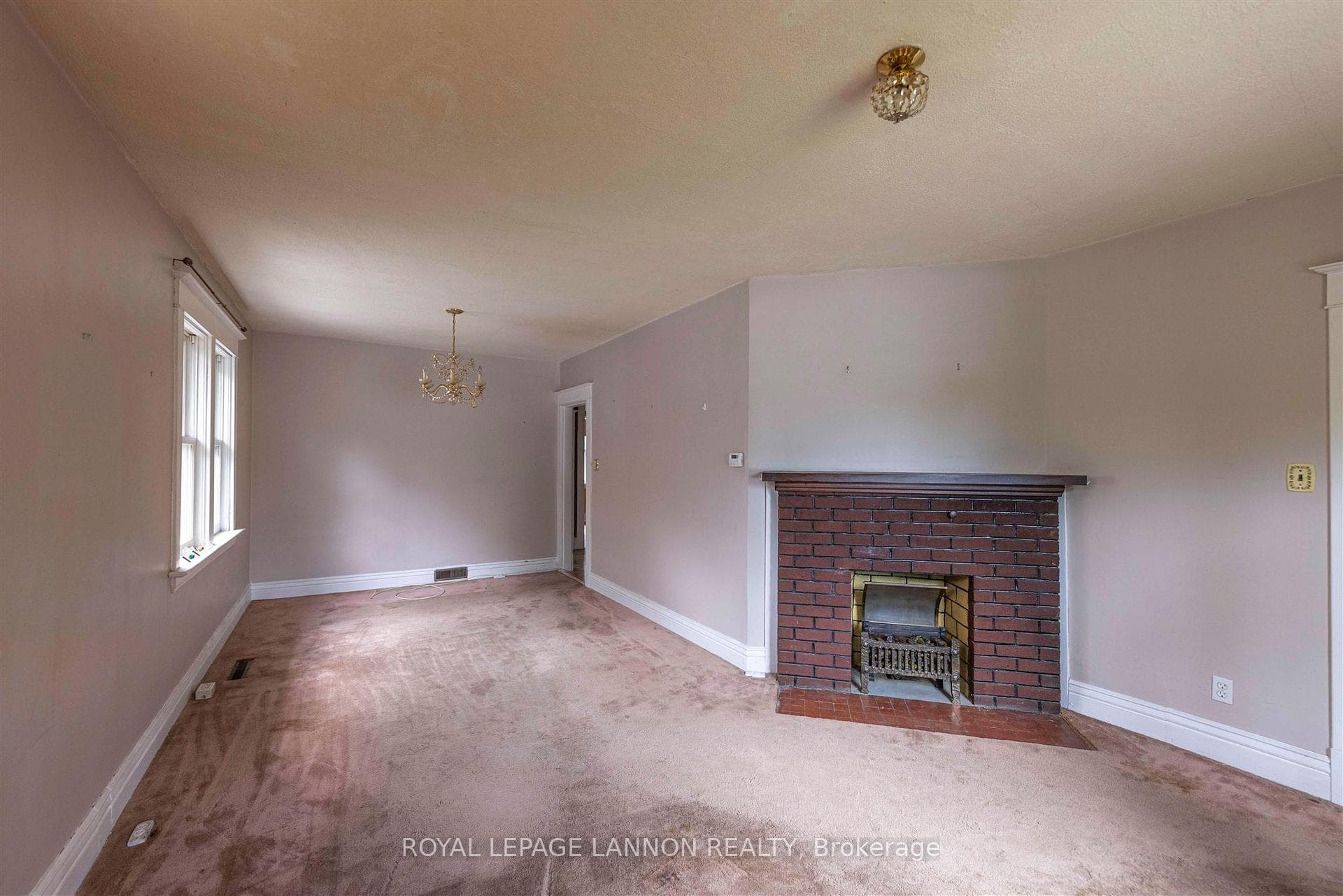 1428 Ridgeway Street photo 14