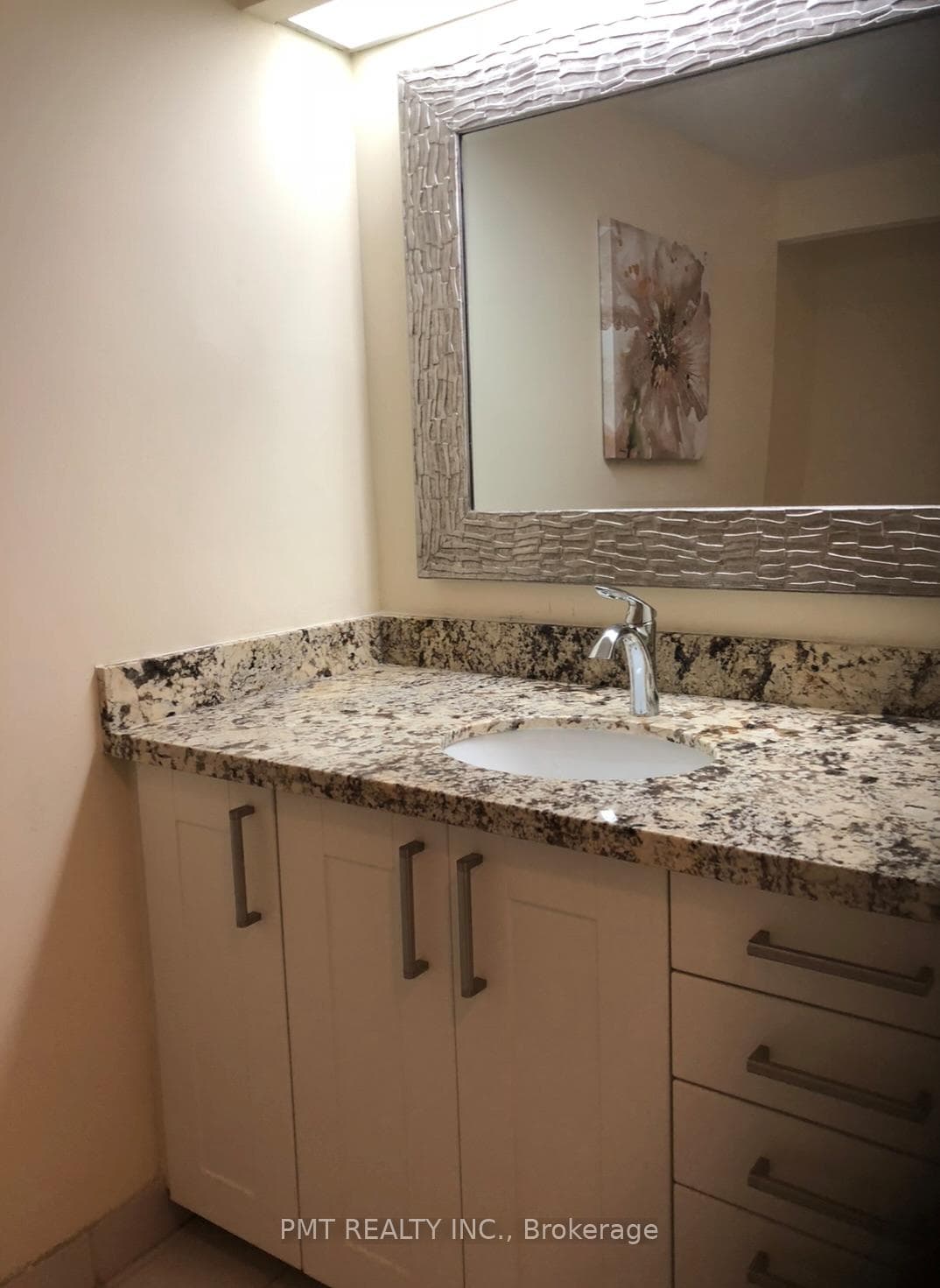 77 Harbour Square Unit 309 photo 9