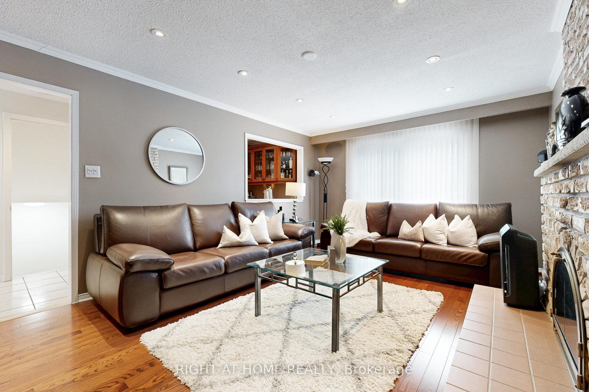 68 Willowbrook Road photo 15